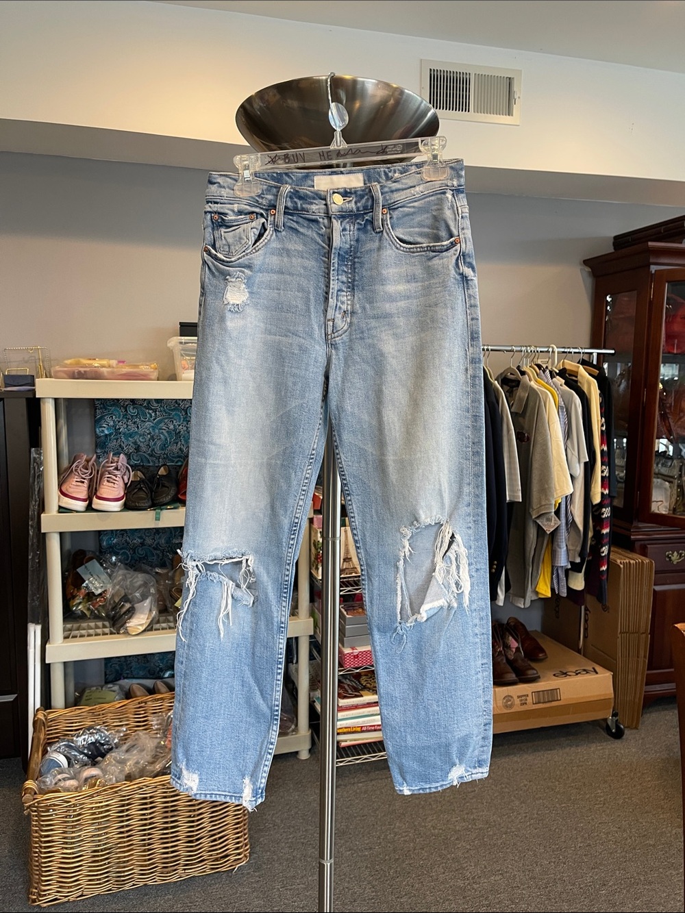 MOTHER The Insider Crop Step Fray Distressed Jeans Love on the Edge
